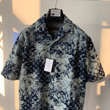 Load image into Gallery viewer, Lv new button up