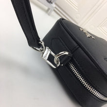 Load image into Gallery viewer, L v pouch 24*16*6
