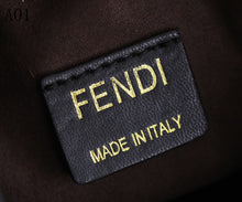 Load image into Gallery viewer, F e n d I 12×10×19cm