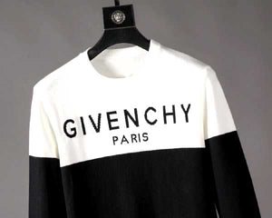 G I V b/ w jumper