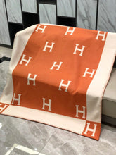 Load image into Gallery viewer, Hermès throw