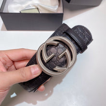 Load image into Gallery viewer, G u c c I belt