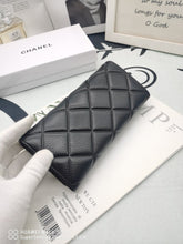 Load image into Gallery viewer, Chanel 19cm