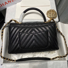 Load image into Gallery viewer, Chanel new two sizes