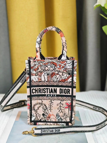 D I o r mini tote 13X18X7CM