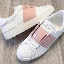 Load image into Gallery viewer, Valentino sneakers