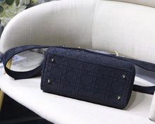 Load image into Gallery viewer, D lady navy