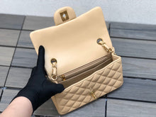 Load image into Gallery viewer, Chanel cream 20cm