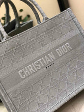 Load image into Gallery viewer, Dior book gray 36cm