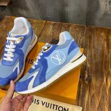 Load image into Gallery viewer, Lv blue sneakers