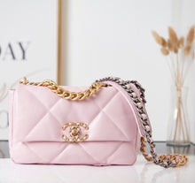 Load image into Gallery viewer, C h a n e l pink 26cm