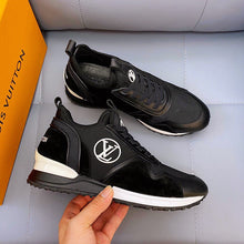 Load image into Gallery viewer, L v sneakers 2021