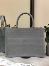 Load image into Gallery viewer, Dior book gray 36cm
