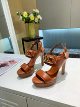 Load image into Gallery viewer, L v 10.5 heels 35-41