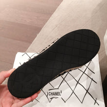 Load image into Gallery viewer, Chanel black espadrilles