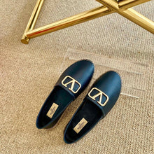 Load image into Gallery viewer, Va l e n t I n o espadrilles