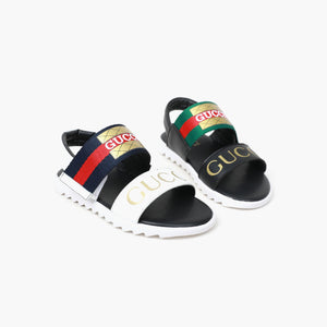 G u c c I slides