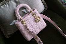 Load image into Gallery viewer, Lady d pink