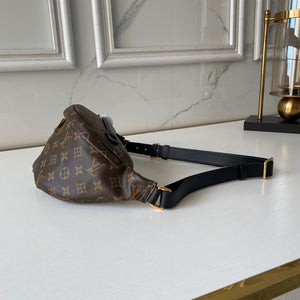 Lv new bumbag