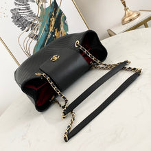 Load image into Gallery viewer, Chanel new