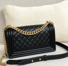 Load image into Gallery viewer, C h a n e l boy black/gold