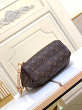 Load image into Gallery viewer, Lv tote x