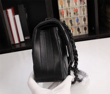 Load image into Gallery viewer, Chanel black
