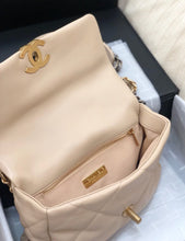 Load image into Gallery viewer, Chanel cream