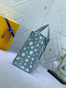 L v dots 35 x 27 x 14
