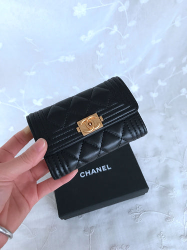 Chanel wallet