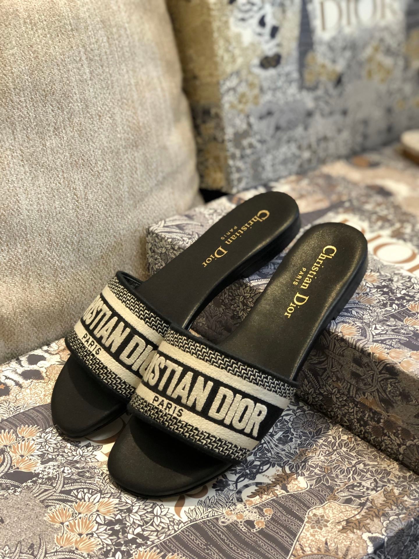 Christian dior dway mule black hot sale