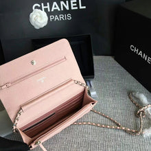 Load image into Gallery viewer, Chanel 19x12 cm
