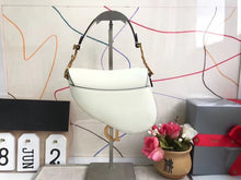 Load image into Gallery viewer, D saddle bag white