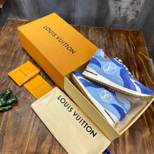 Load image into Gallery viewer, Lv blue sneakers