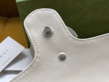 Load image into Gallery viewer, G u c c i marmont 21/15.5/8cm