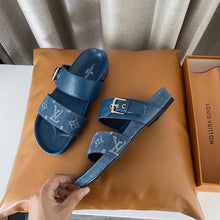 Load image into Gallery viewer, Lv sandals blue