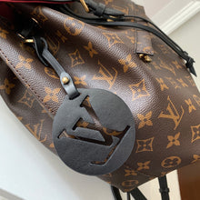 Load image into Gallery viewer, Lv backpack