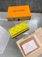 Load image into Gallery viewer, Lv new wallet card holder 4 colors