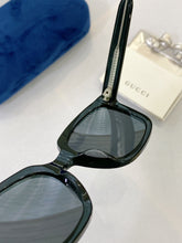 Load image into Gallery viewer, Gucci sunglasses