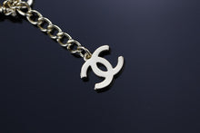Load image into Gallery viewer, C h a n e l bracelet
