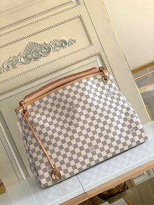 Lv day