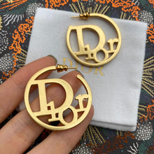 Load image into Gallery viewer, D i o r earrings