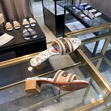 Load image into Gallery viewer, Dior heel