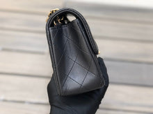 Load image into Gallery viewer, Chanel gold 20cm
