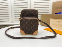 Load image into Gallery viewer, L v pouch 21.5*15*