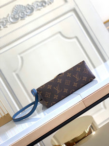 Lv lock blue