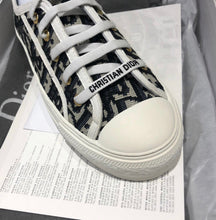 Load image into Gallery viewer, D b low Sneakers