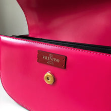 Load image into Gallery viewer, V a l e n t I n o pink 26.5x9x15cm