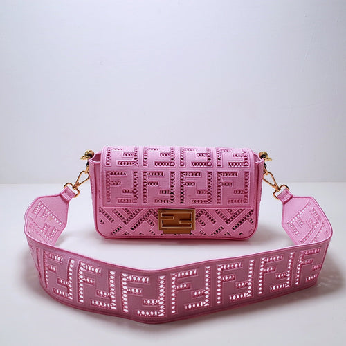 F e n d I 2021 27*6*15cm