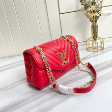 Load image into Gallery viewer, Lv red 23cm